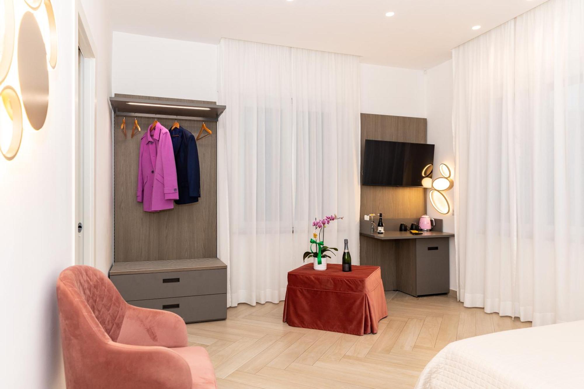 Patriziella 4 Rooms Сорренто Екстер'єр фото