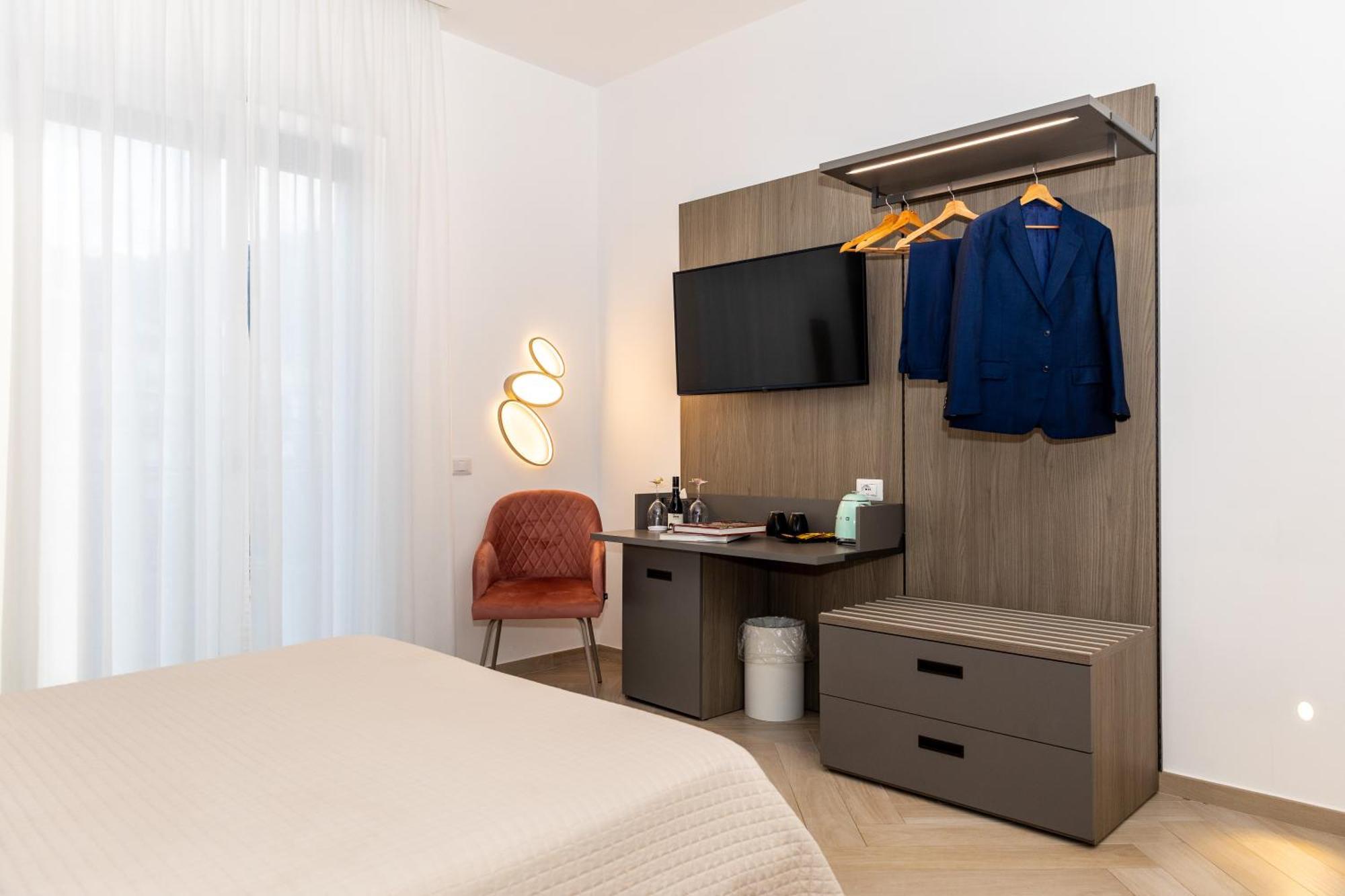 Patriziella 4 Rooms Сорренто Екстер'єр фото